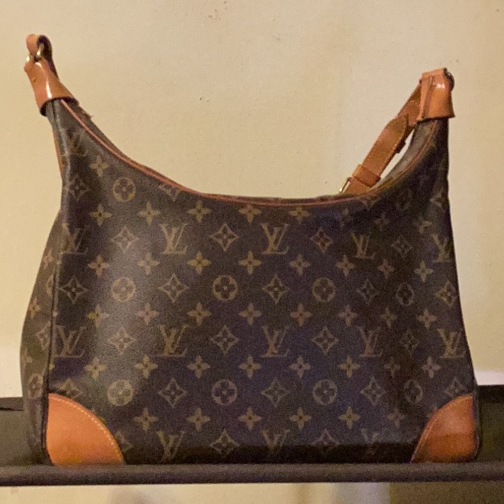 Louis Vuitton Crossbody Bag